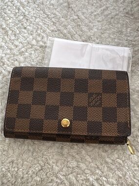 Louis Vuitton Damier Ebene Porte Tresor wallet